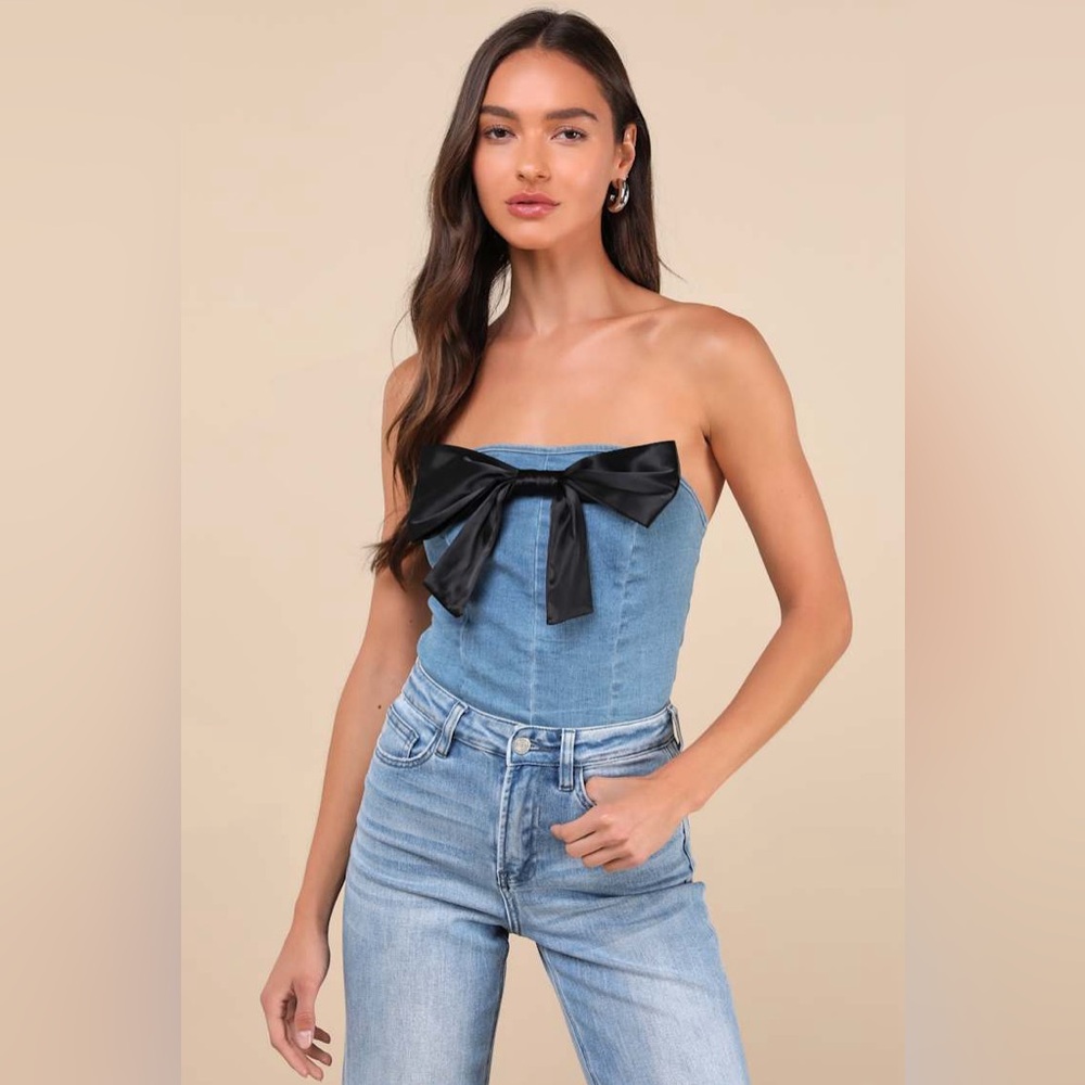Lulu’s Denim Top